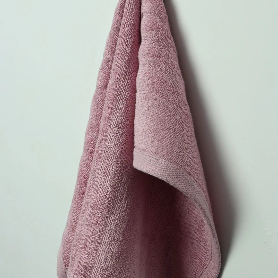 100% Cotton Supreme Hand Towel – Tea Pink (12″ x 20″)