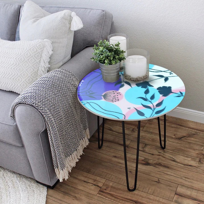 Chevy Flowers Hairpin Table