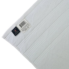 100% Cotton Supreme Bath Towel – White (27″ x 54″)