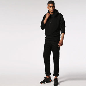 SLIM FIT JEANS