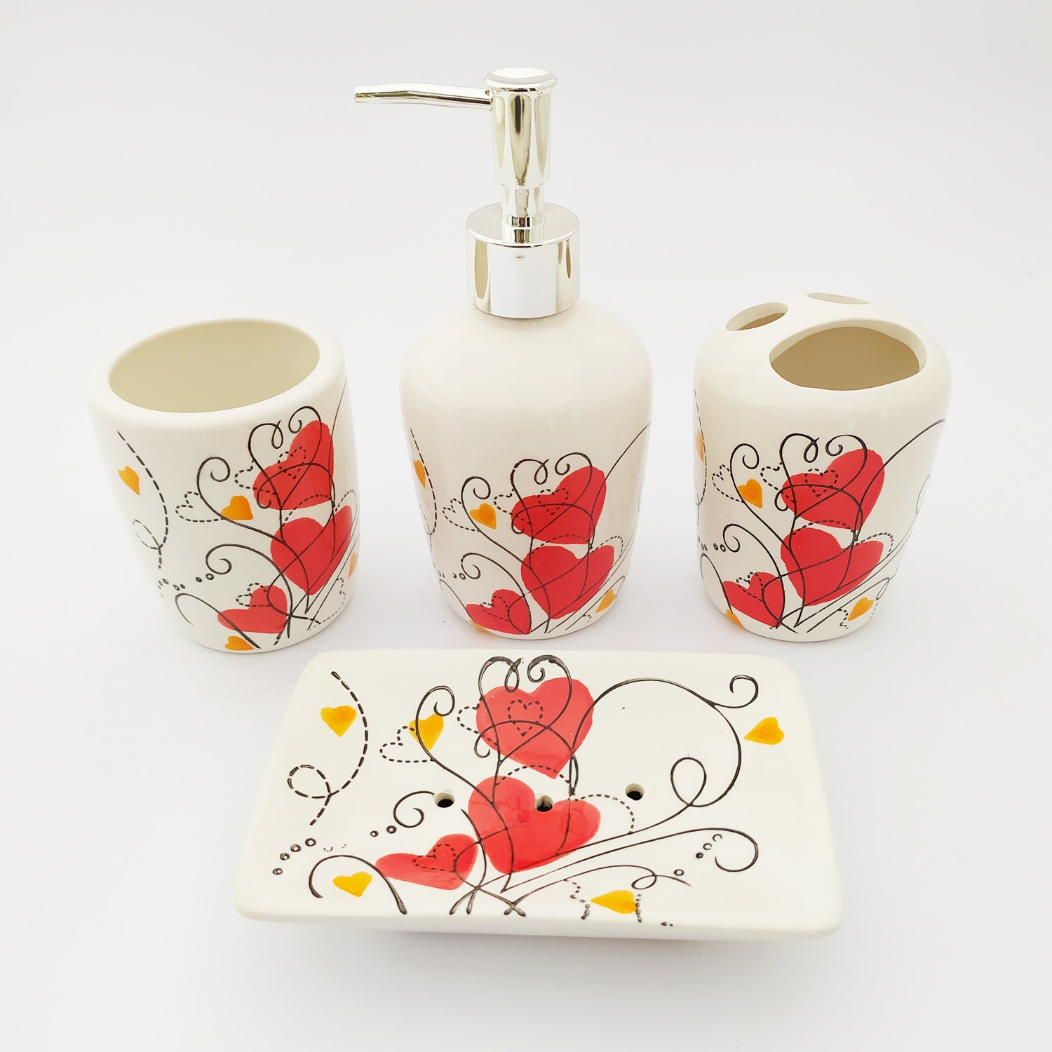 Red Heart Ceramic Bath Set
