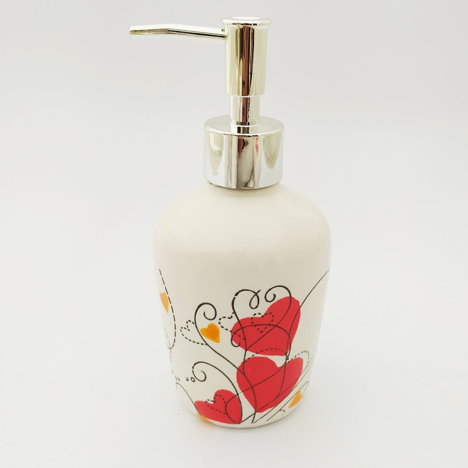 Red Heart Ceramic Bath Set