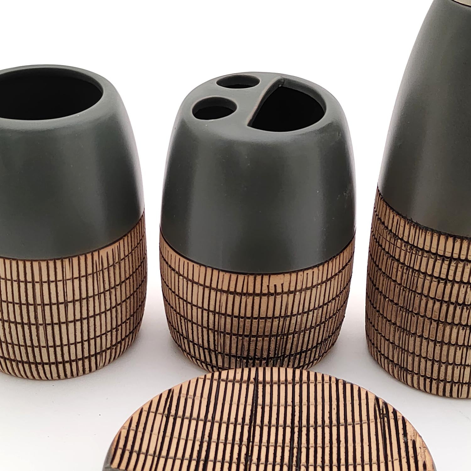 Dark Grey Textured Ceramic Bath set