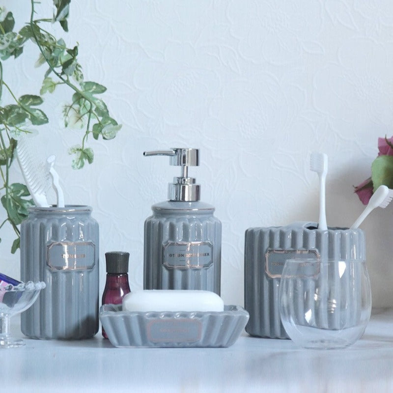 Tumbler Bathroom Set - waseeh.com