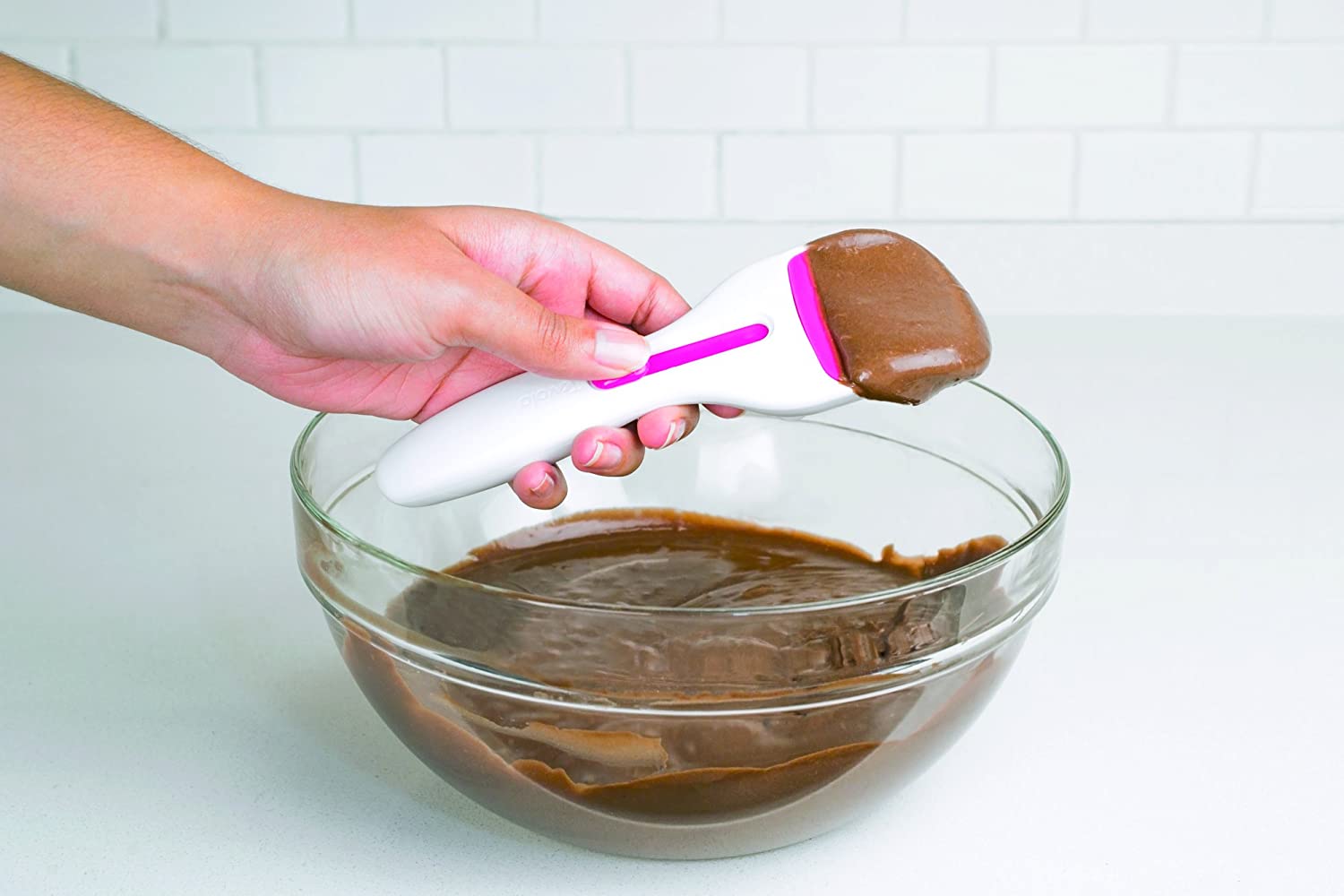 Veleka Cupcake Scoop - waseeh.com