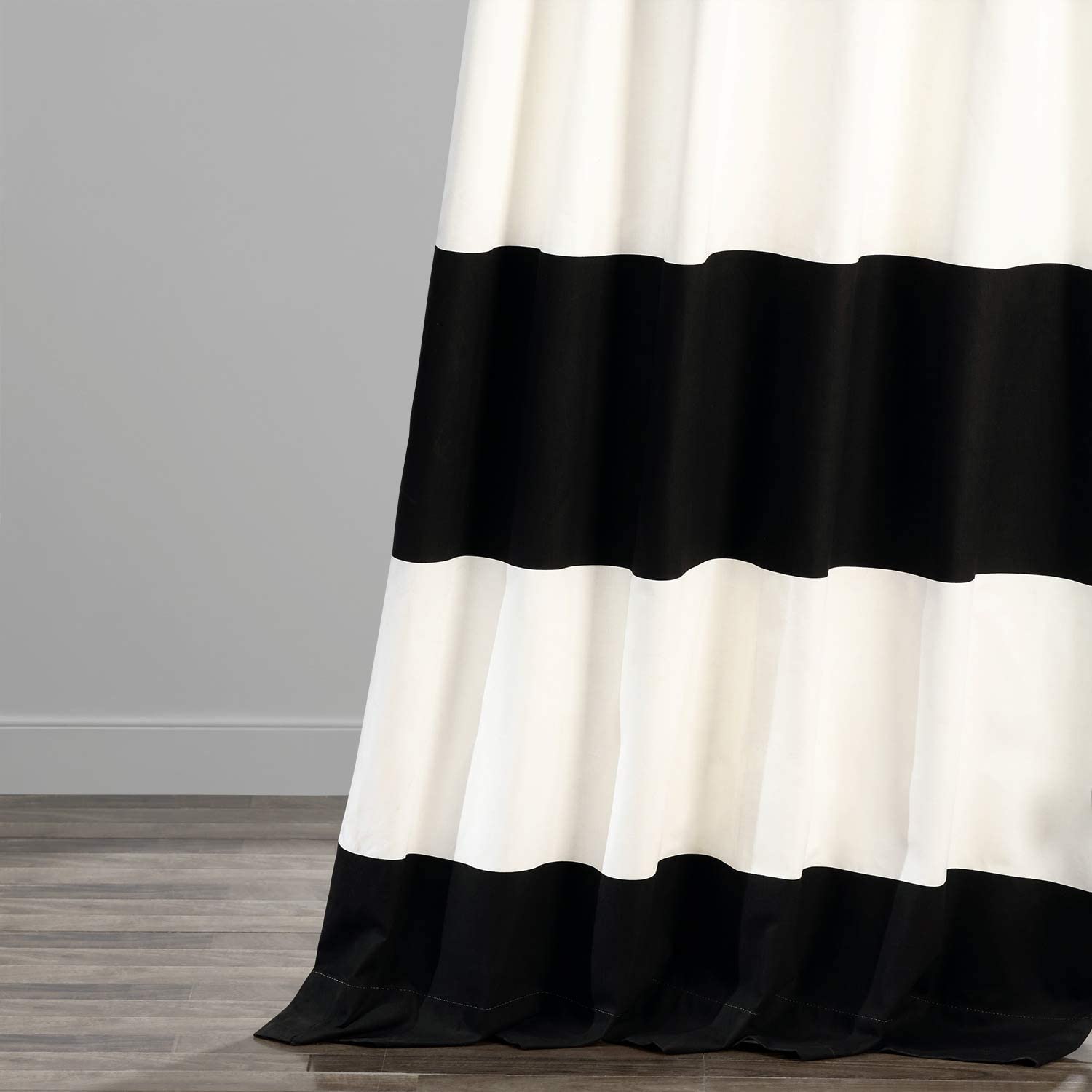 2 Color Patches Velvet Curtain