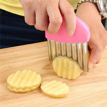 Curved Potato Chip Cutter - waseeh.com
