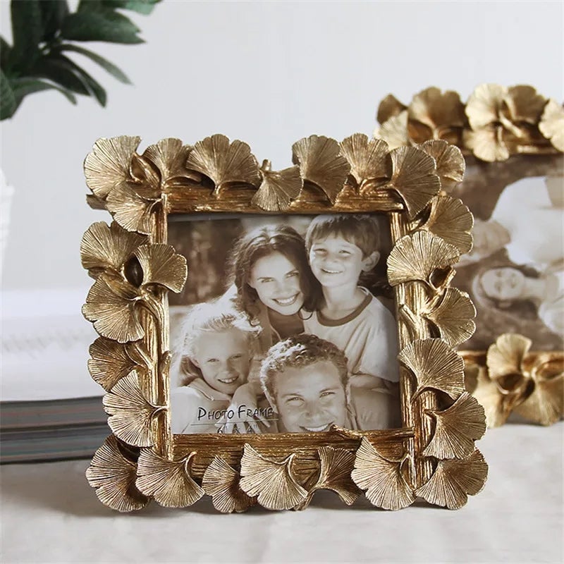 Stereo Ceramic Frame Decor - waseeh.com