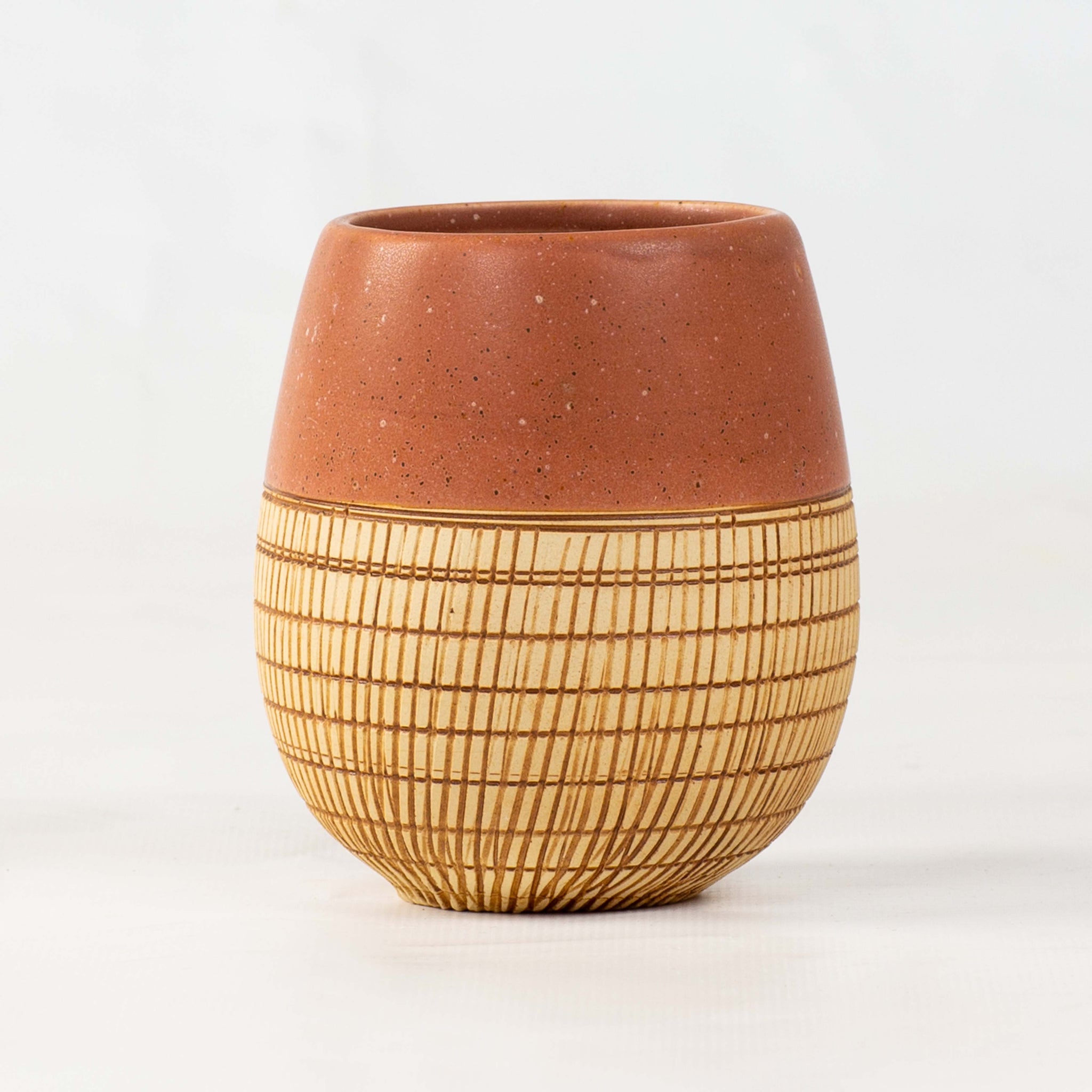 Textured Design Round Ceramic Bath Set