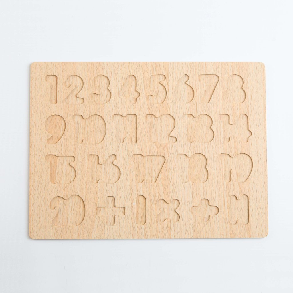 Wooden Numerical Shape Tray 1 to 20 With Knobs