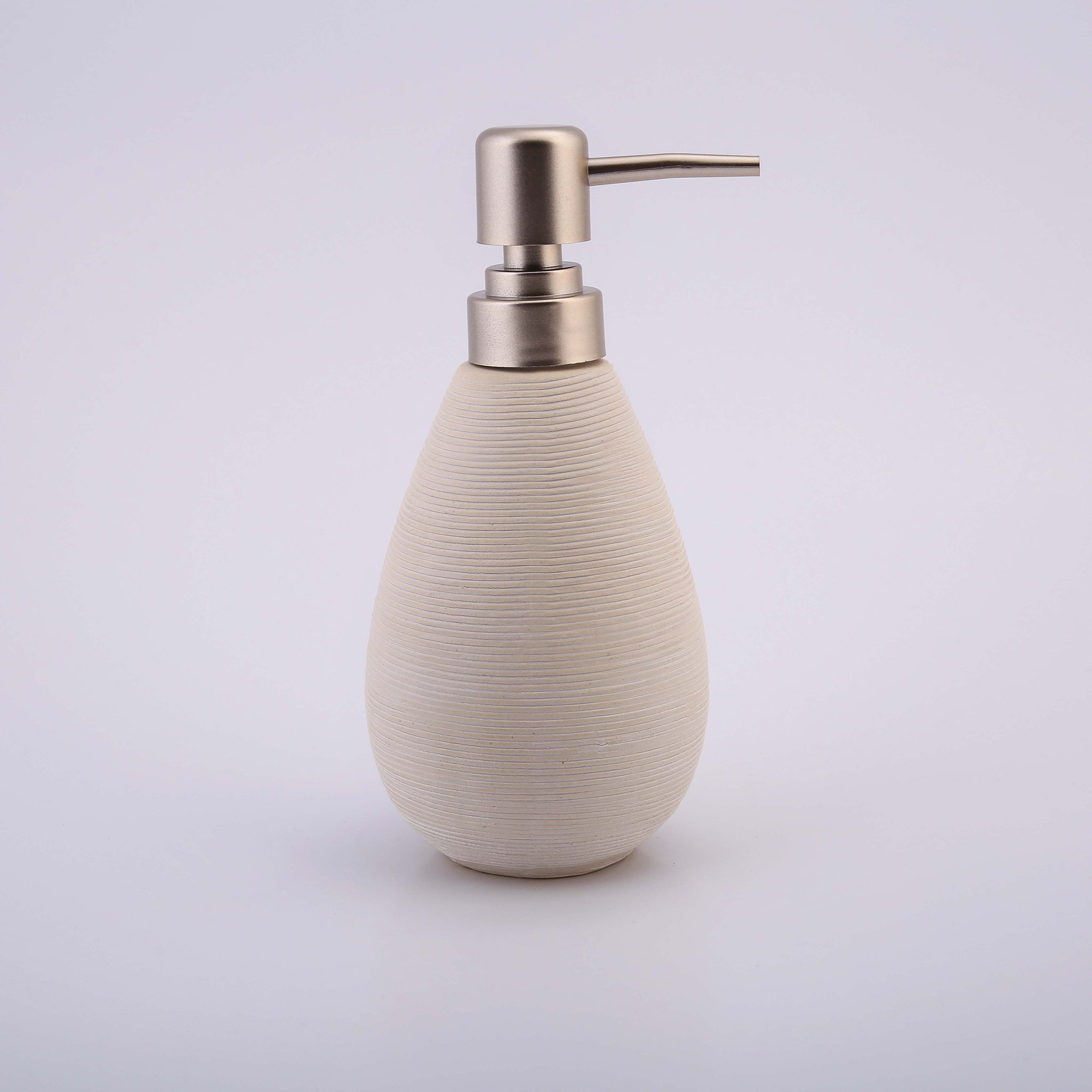 Textured Line Round Ceramic Bath Set