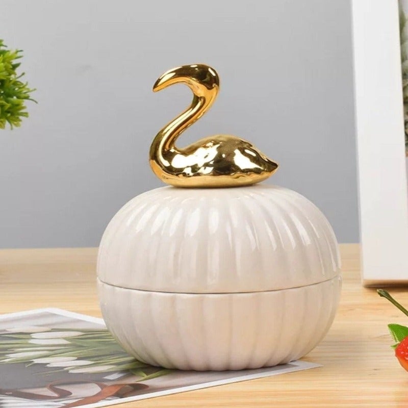 Souvenir Storage Jar (White) - waseeh.com