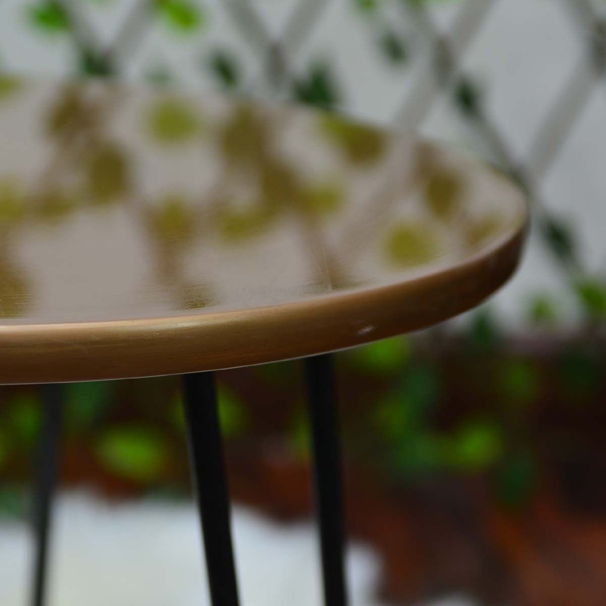 Versilla Bloom Hairpin Leg Table - waseeh.com