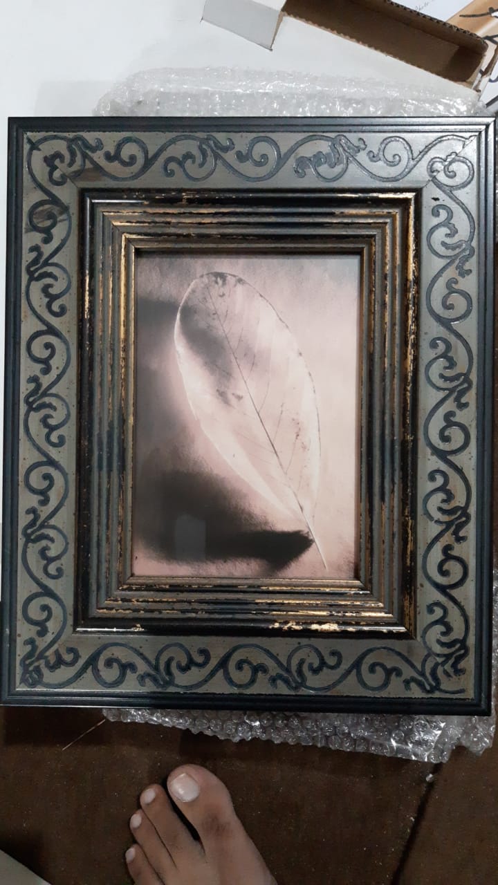 Vintage Frame Decor - waseeh.com