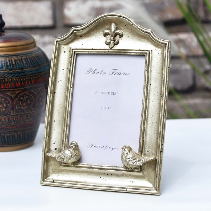 Vintage Frame Decor - waseeh.com