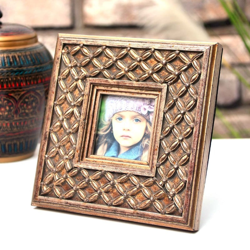 Vintage Frame Decor - waseeh.com