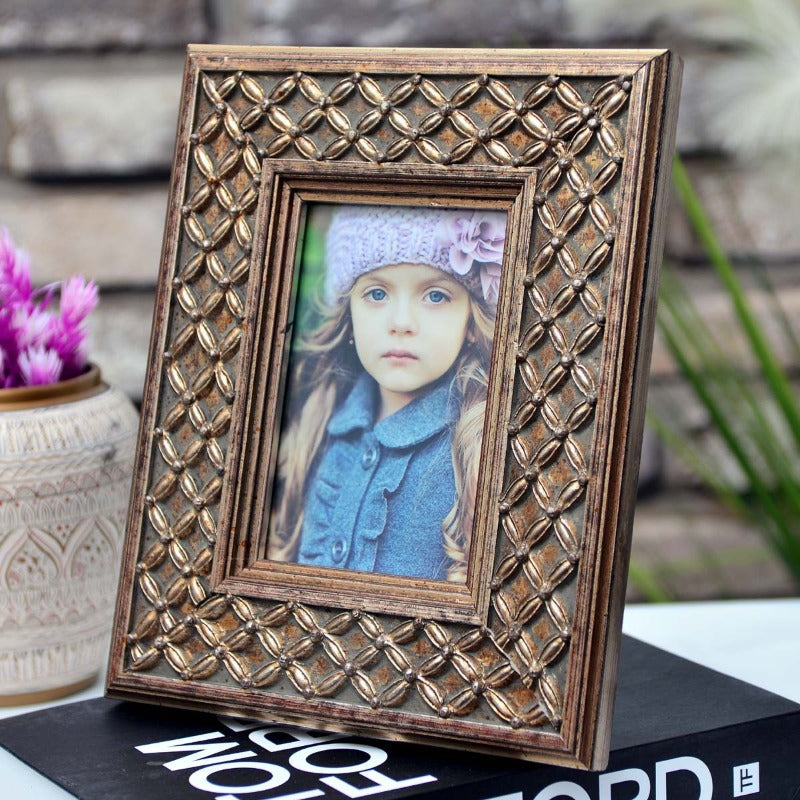 Frinzy Frame Decor - waseeh.com