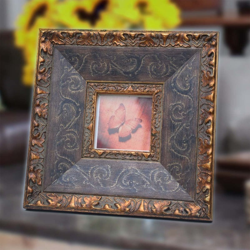 Classy Frame Decor - waseeh.com