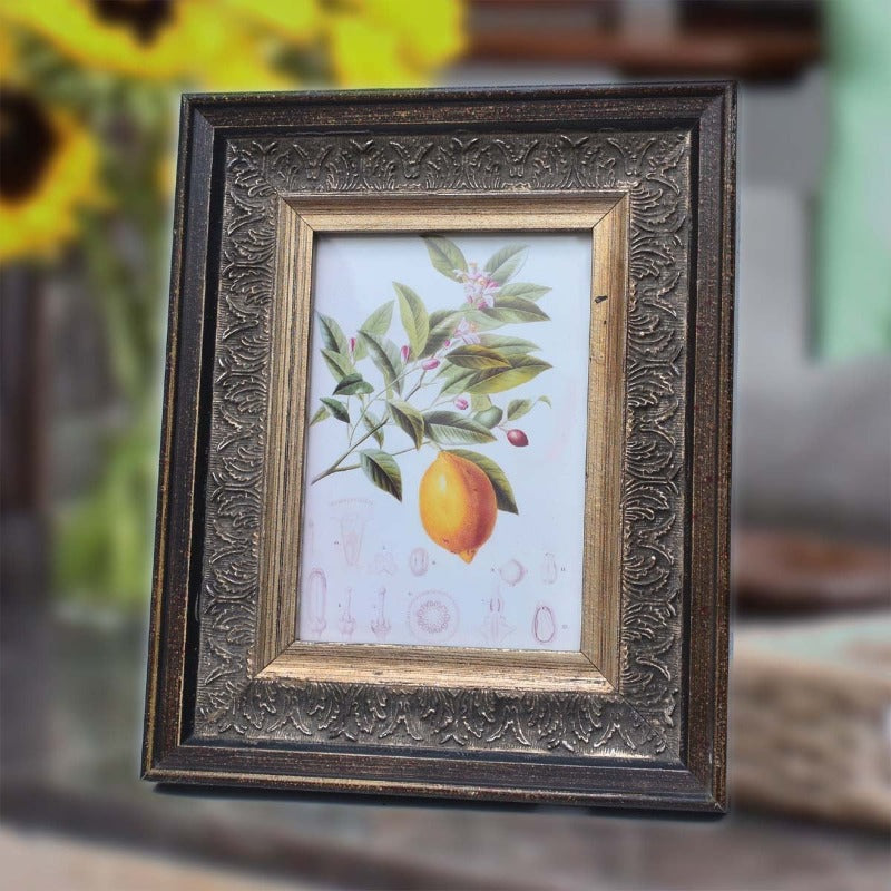Classy Frames Decor - waseeh.com