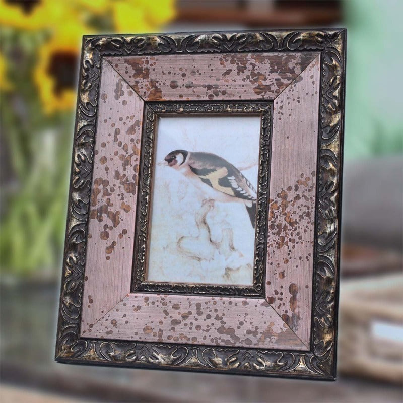 Classy Frame Decor - waseeh.com