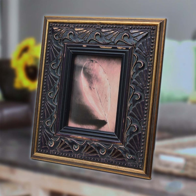Vintage Frame Decor - waseeh.com