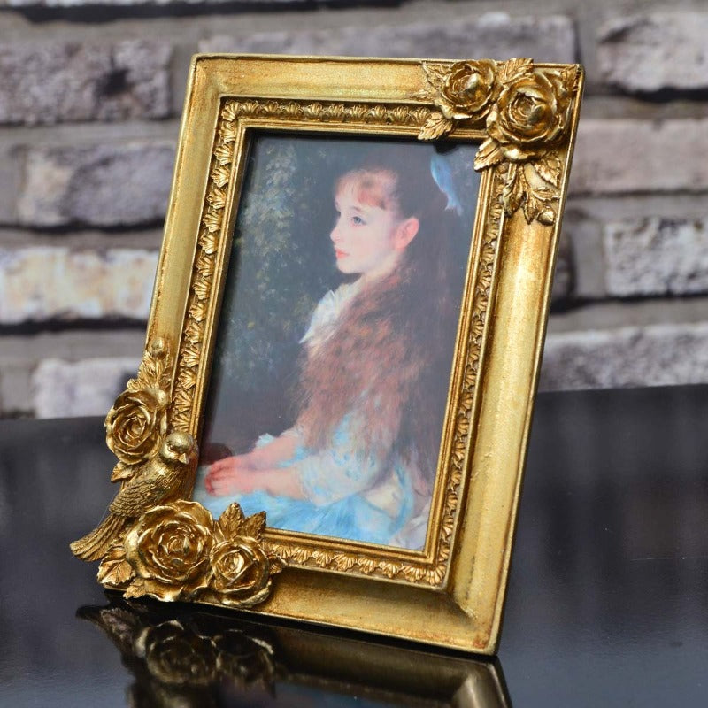 Frinzy Frame Decor - waseeh.com