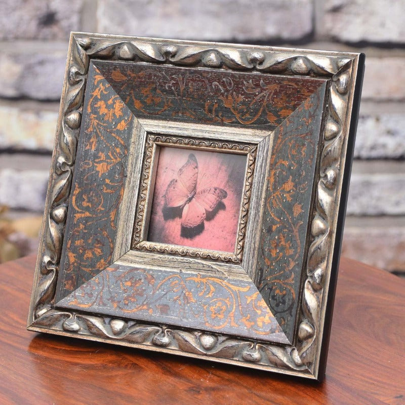 Stonzy Frame Decor - waseeh.com