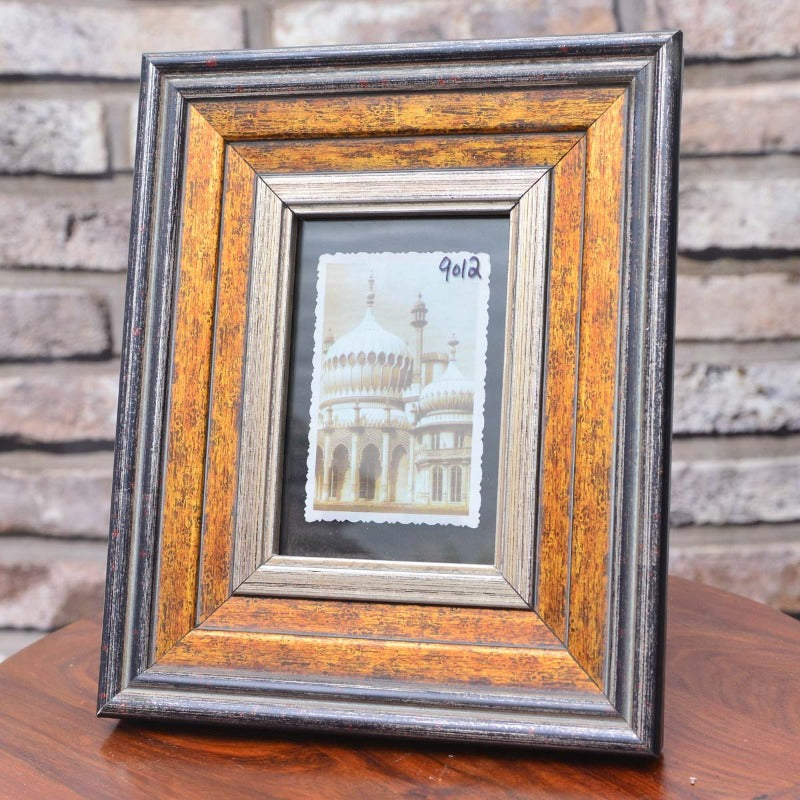 Traditional Frame Decor - waseeh.com