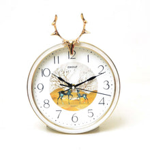 Goldy Deer Clock
