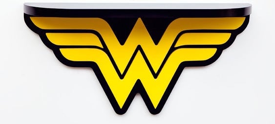 Wonder Women Floating Shelve - waseeh.com